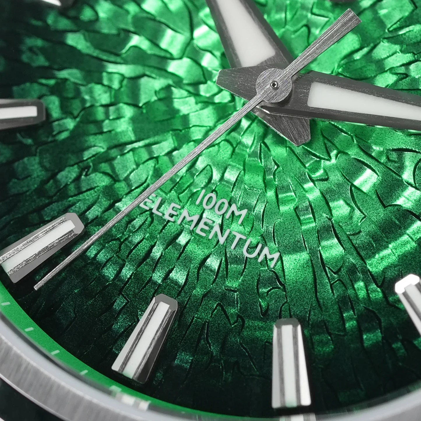 Watchdives Elementum Aventurine