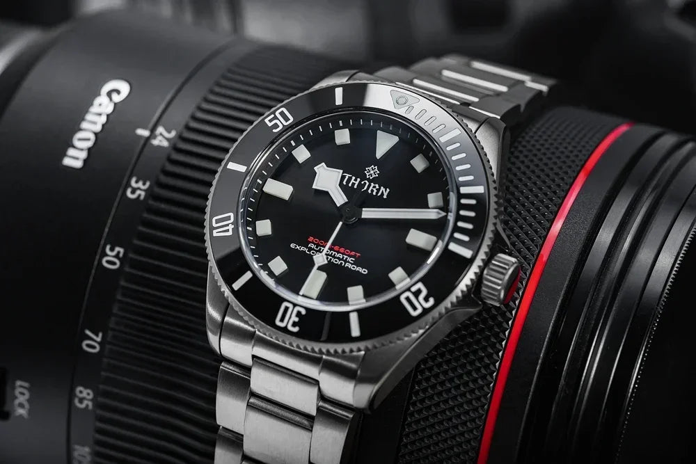 THORN Titanium Diver
