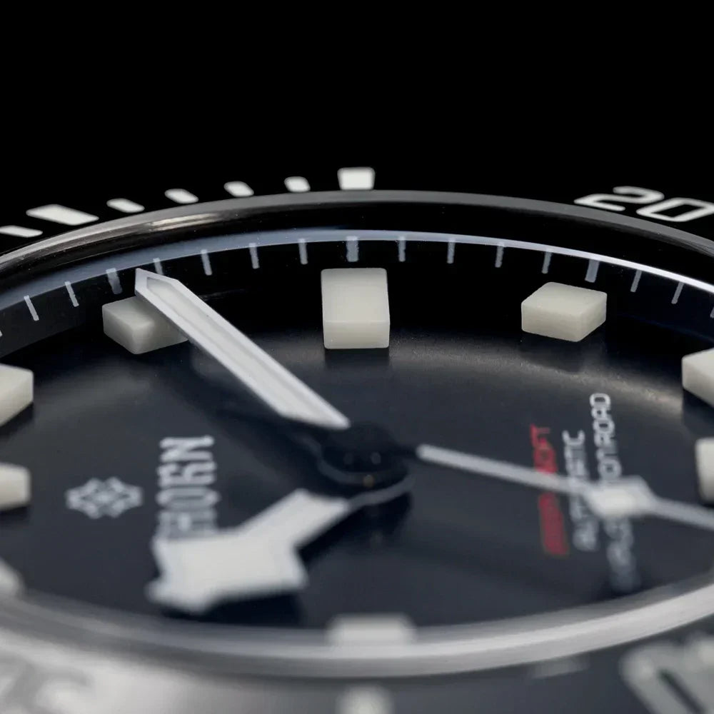 THORN Titanium Diver
