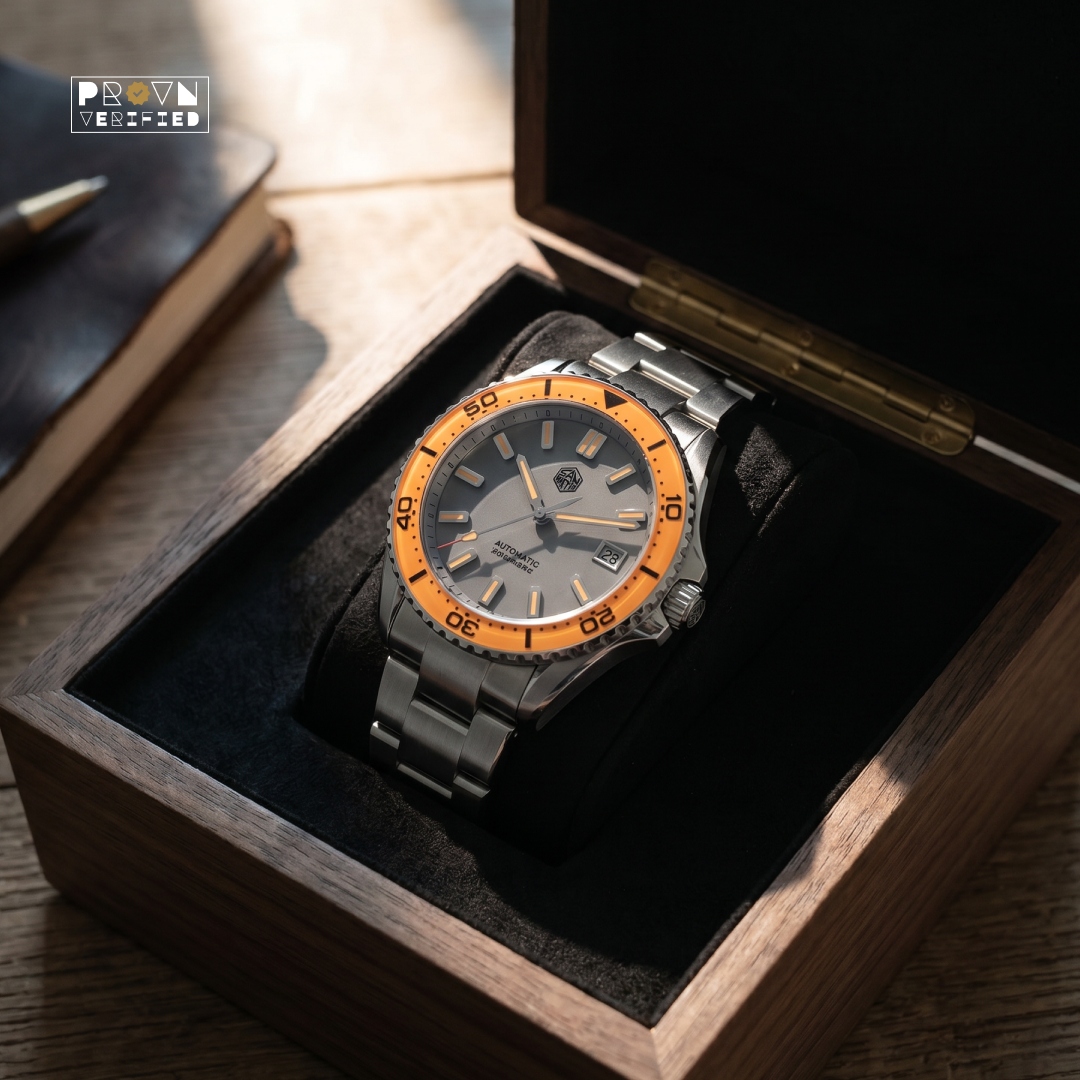 San Martin Enamel Sapphire Diver — View 2