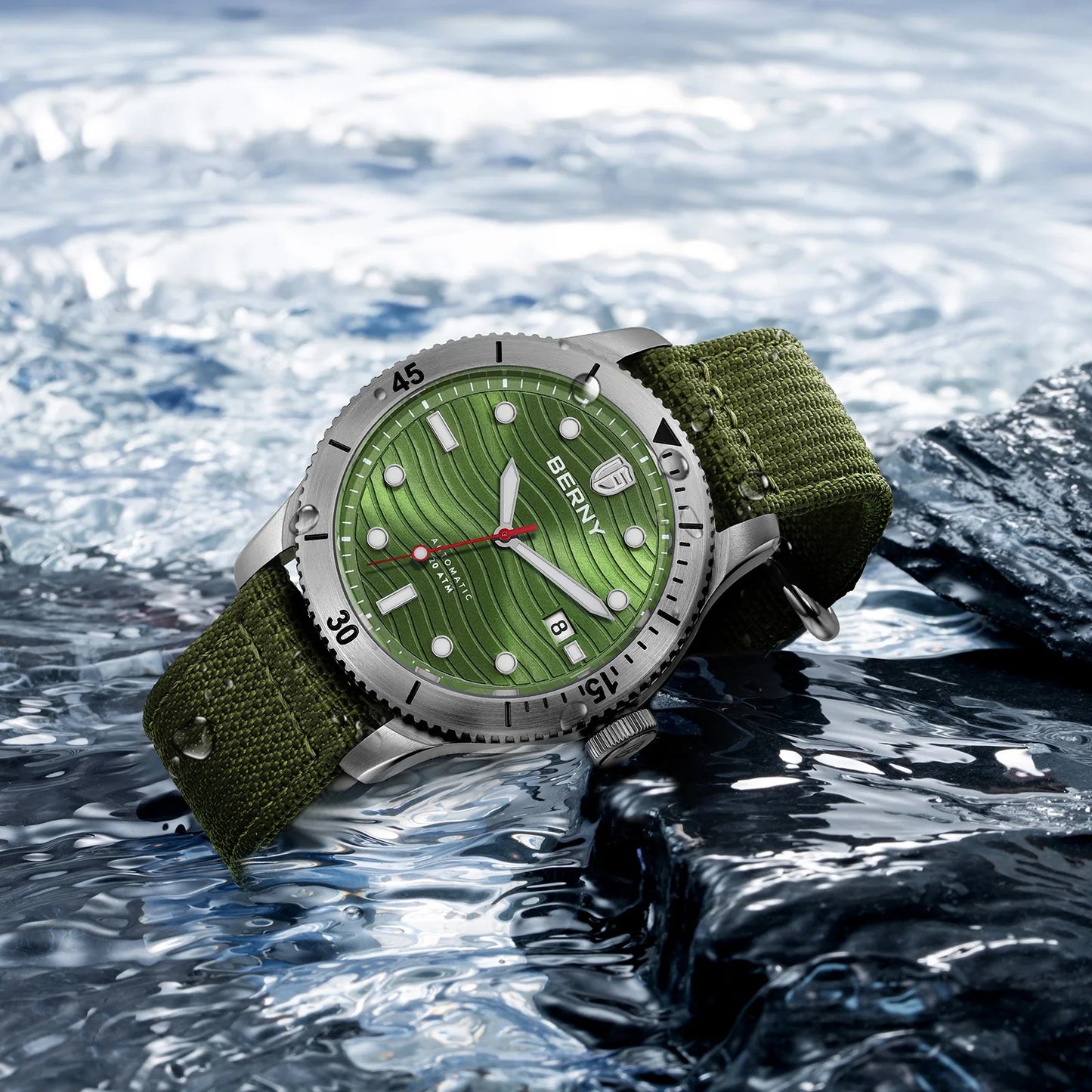 BERNY Wavy Dial Diver