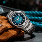 Hands of Watchdives WD0003C feature mirror-polished chamfers and Japanese Mitsubishi materials, VH31 sweep seconds movement visible