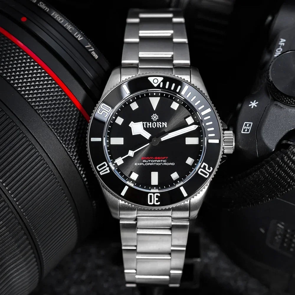 THORN Titanium Diver