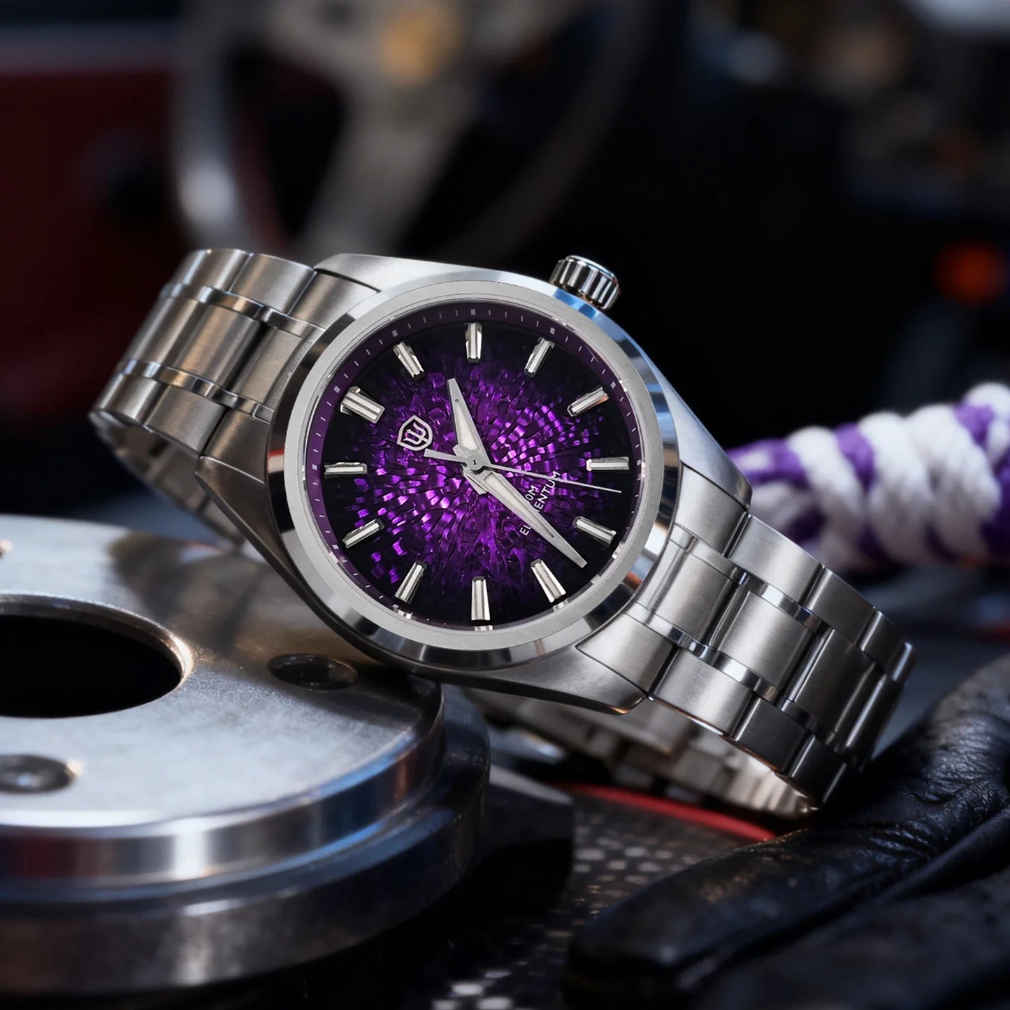 Watchdives Elementum Aventurine