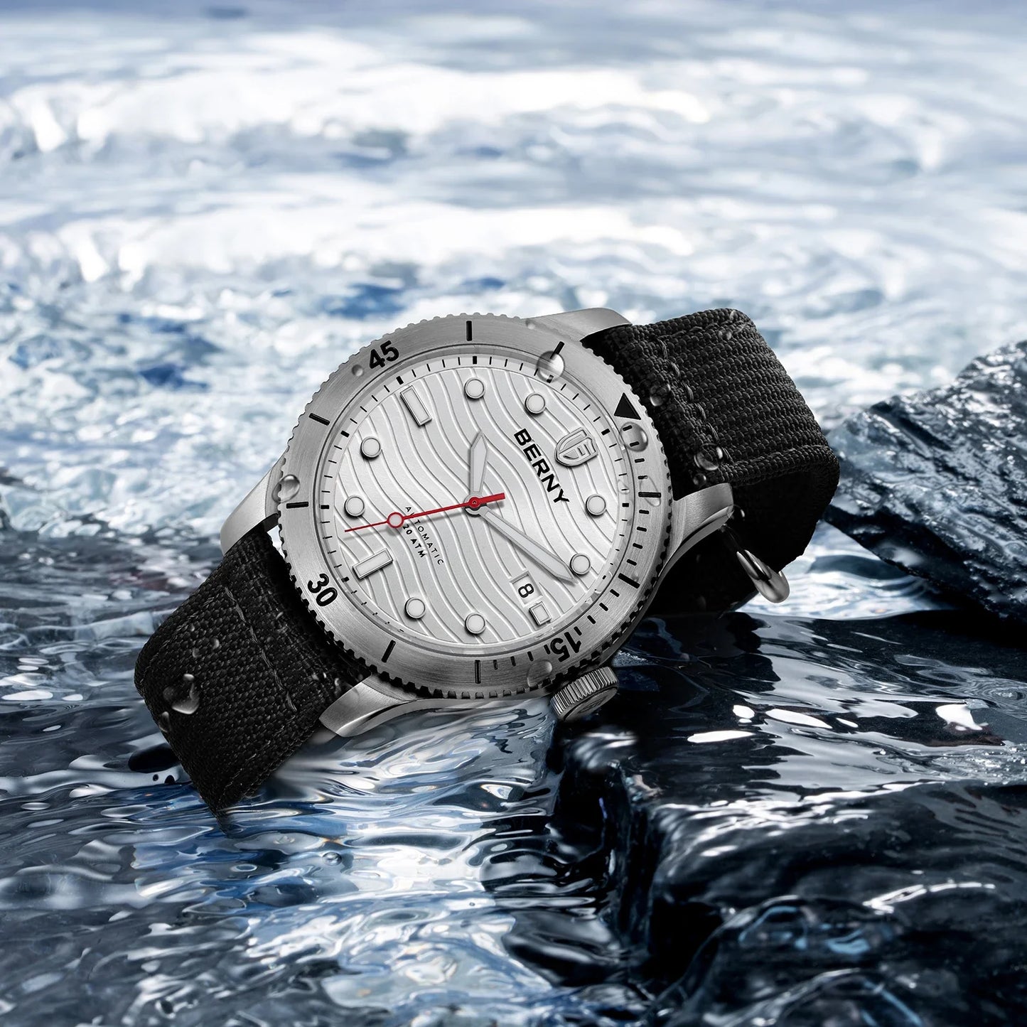 BERNY Wavy Dial Diver